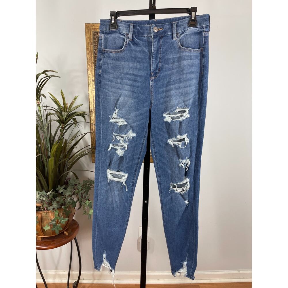 American Eagle Jeans Womens 8 Blue Denim Distressed Raw Hem Streetwear Festival
